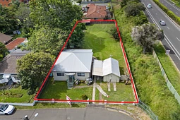 10-12 Soudan Street, Fairy Meadow