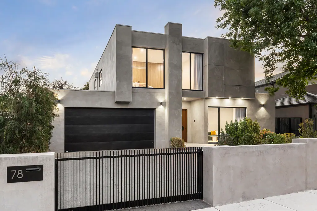 Contemporary Bayside Luxury on Prestigious Vincent Street, Sandringham