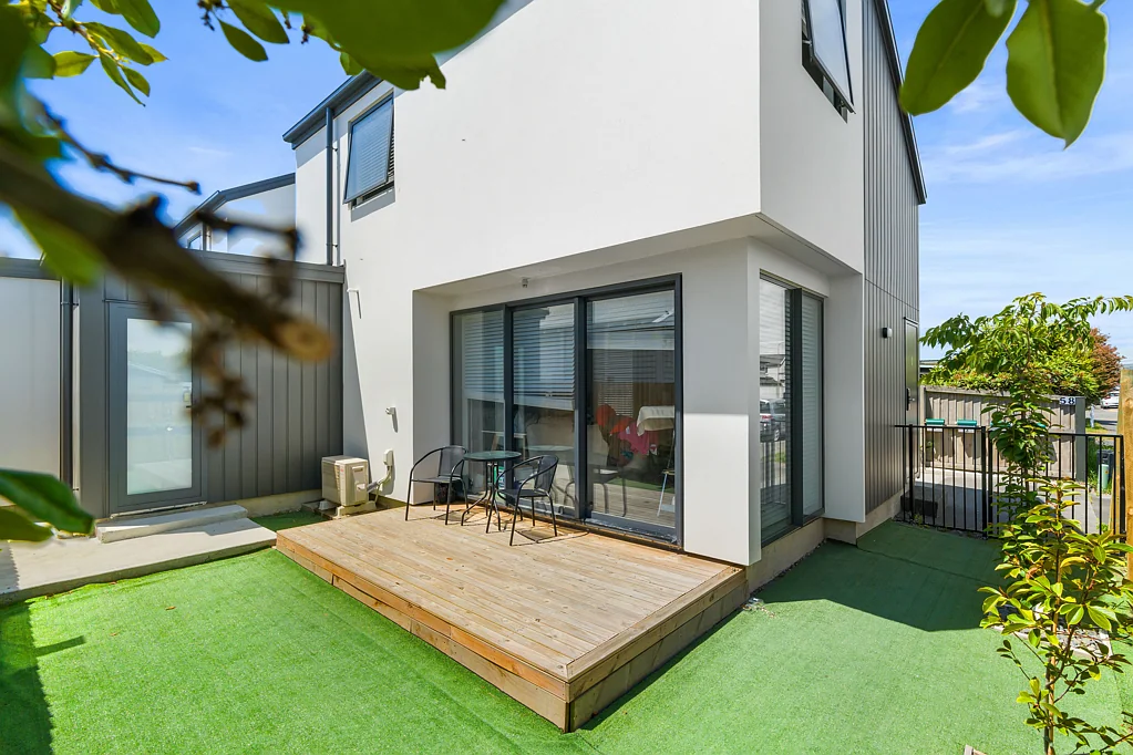 Riccarton 2 Bedroom ONLY One Left! Convenicne + School Zones!