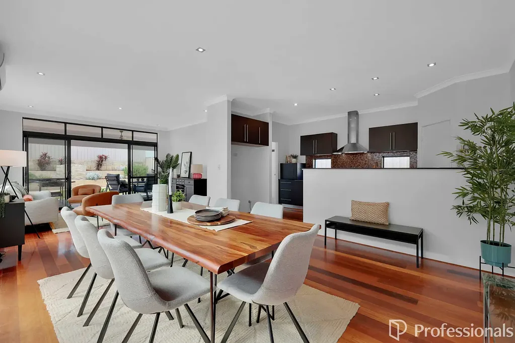 Como 4ਬੈੱਡਰੂਮ Green Title - Executive Home