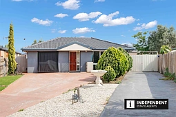 9 Garfield close, Melton South