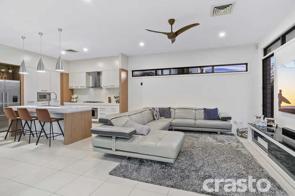 30 Temple Island Circuit, Oxenford, QLD 4210