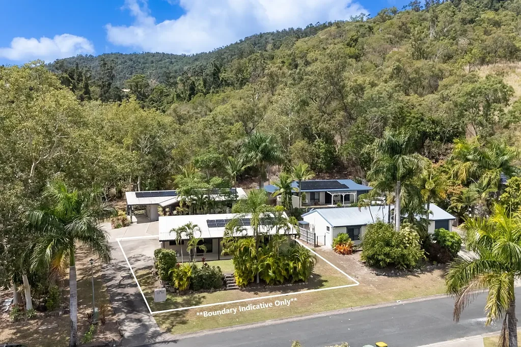 Cannonvale 3Zimmer Affordable, Easy Living with a Conway Range Backdrop