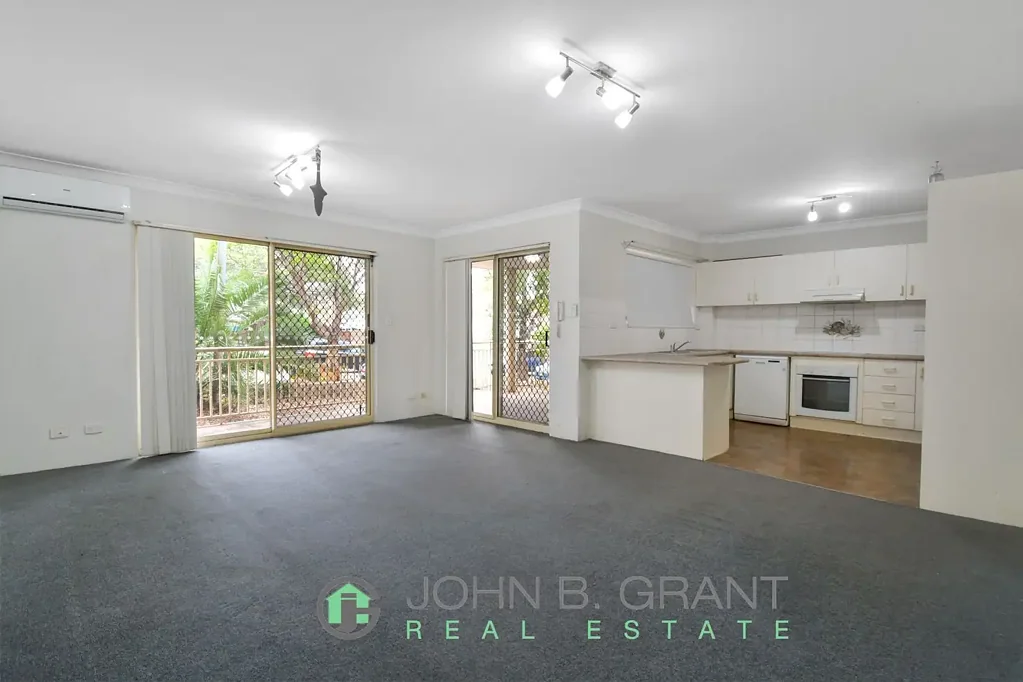 Bankstown 2chambre A Golden Opportunity Awaits! Two-Bedroom Opportunity in Bankstown!