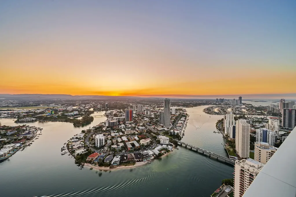 Surfers Paradise 3房  Stunning Beachside Sky-Home