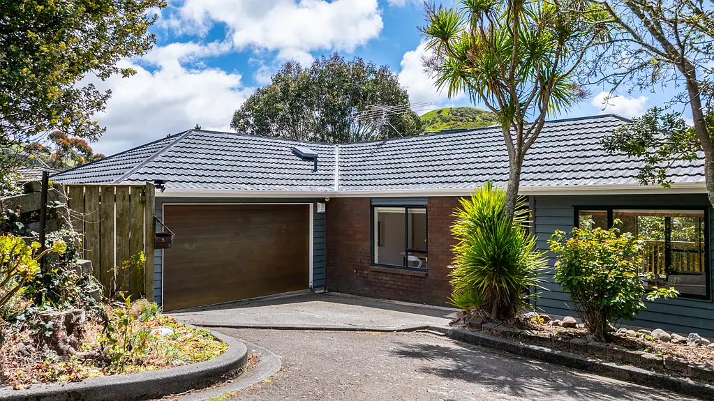 5 Ashfield Grove, Churton Park, Wellington