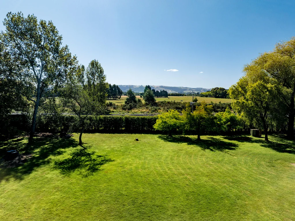 Mosgiel Prestigious land opportunity!
