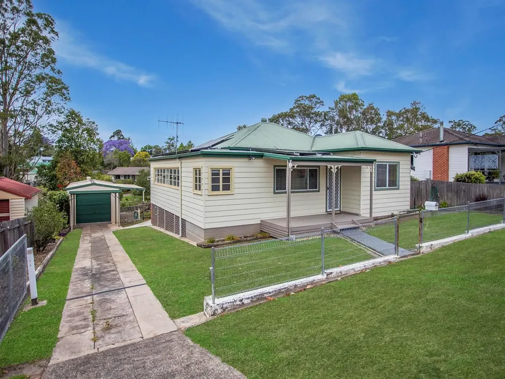 17 Rouse Street, Wingham, NSW 2429