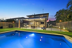 56 Abalone Avenue, Paradise Point