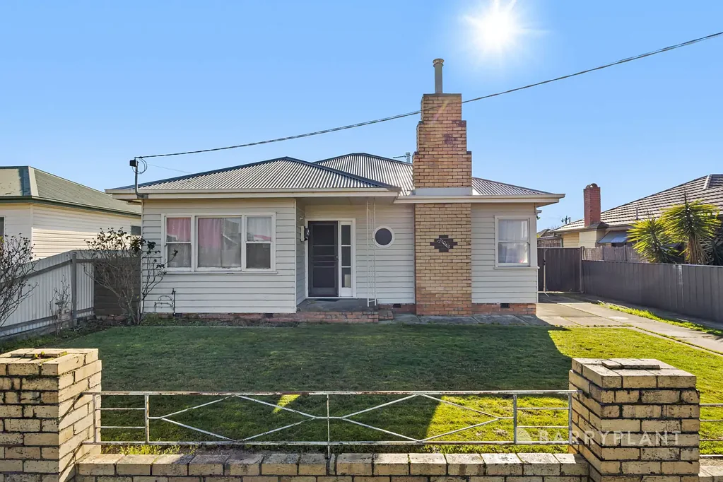 Wendouree 3બેડરૂમ Updated Home with Ensuite in Great Locale