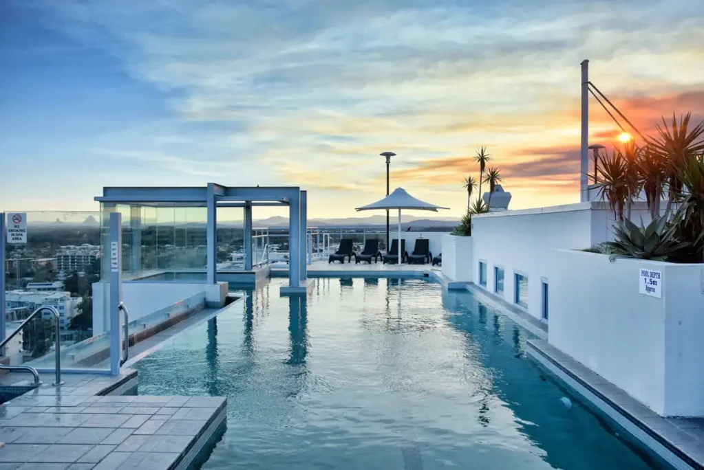 YOU CAN'T GET MORE CENTRAL THAN THIS!