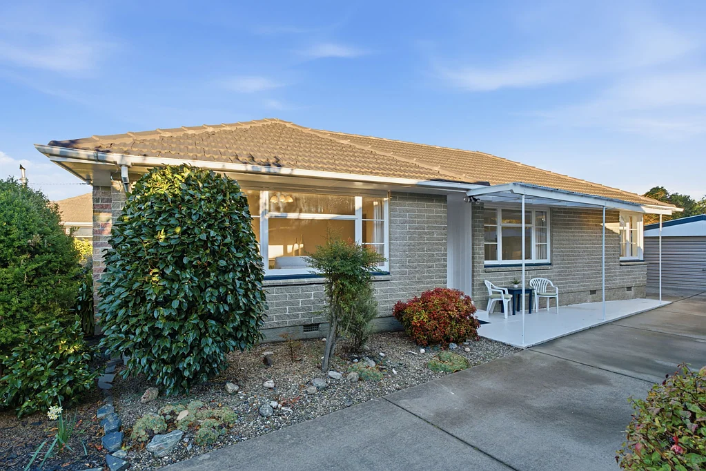 Somerfield 3房  Much Loved - One Owner Haven!