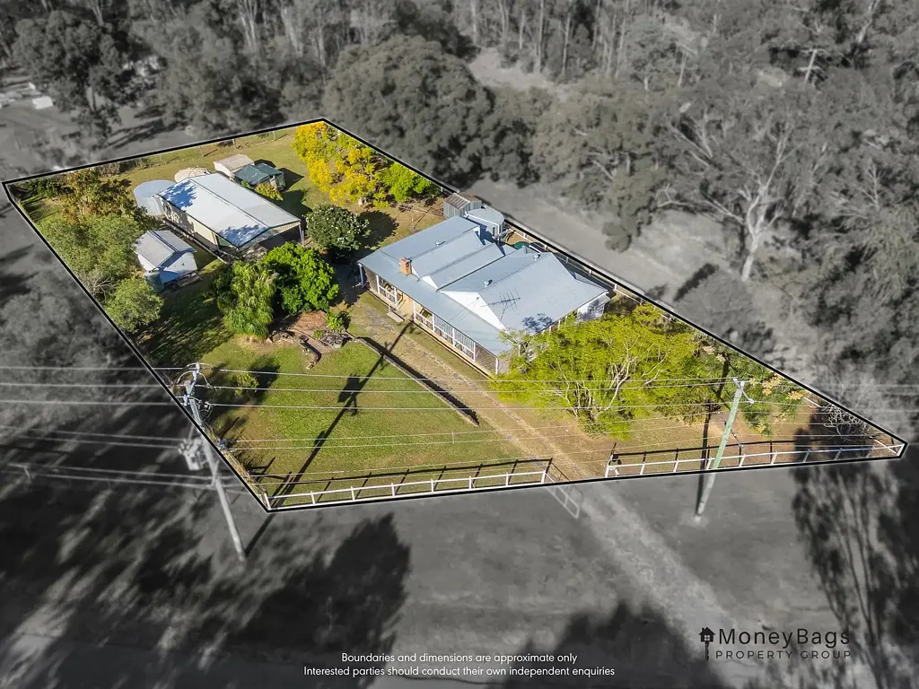 Cedar Grove 4chambre Country Charm Meets Contemporary Family Living in Cedar Grove on half an acre