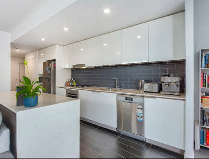 305/21 Peter Doherty Street, Dutton Park, QLD 4102, 2 Bedrooms, 2 Bathrooms, Apartment