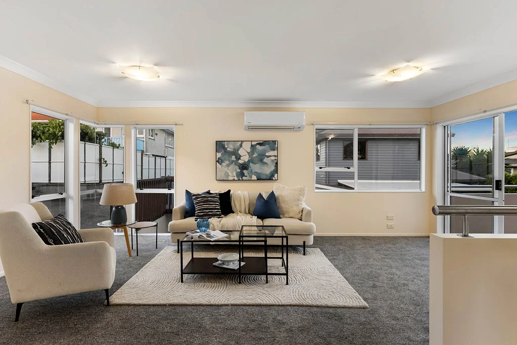 Mount Wellington 5 Bedroom Grand Family Living with Space & Serenity