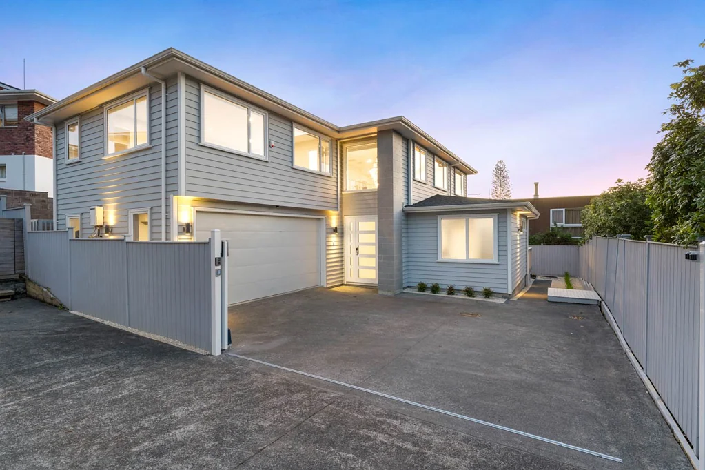 Milford 5침실 Dual Westlake Zone – Luxurious Modern Family Home