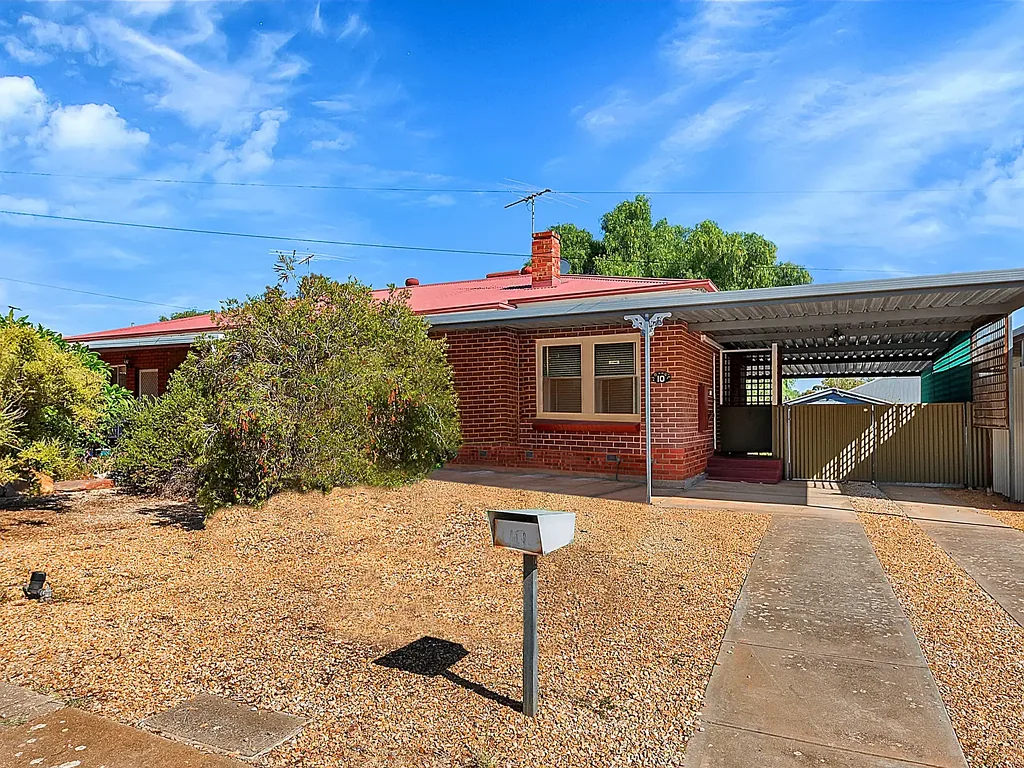 10 Hornet Crescent, Elizabeth East, SA 5112