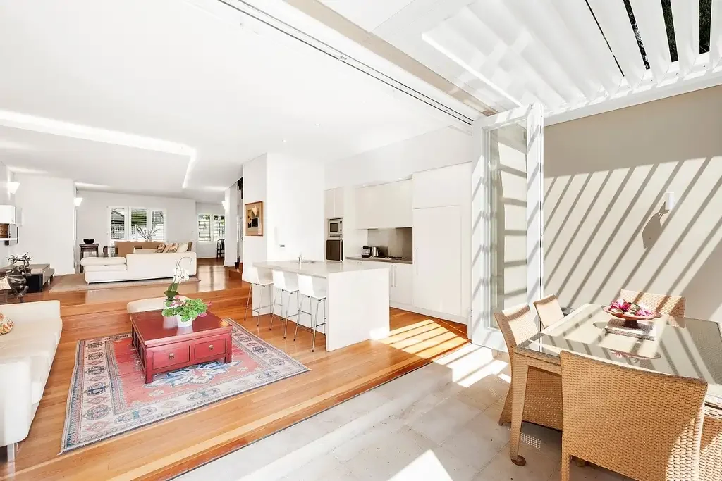 Double Bay 3ਬੈੱਡਰੂਮ Impeccable Designer Torrens Title Residence - Luxury Living in the Heart of Double Bay