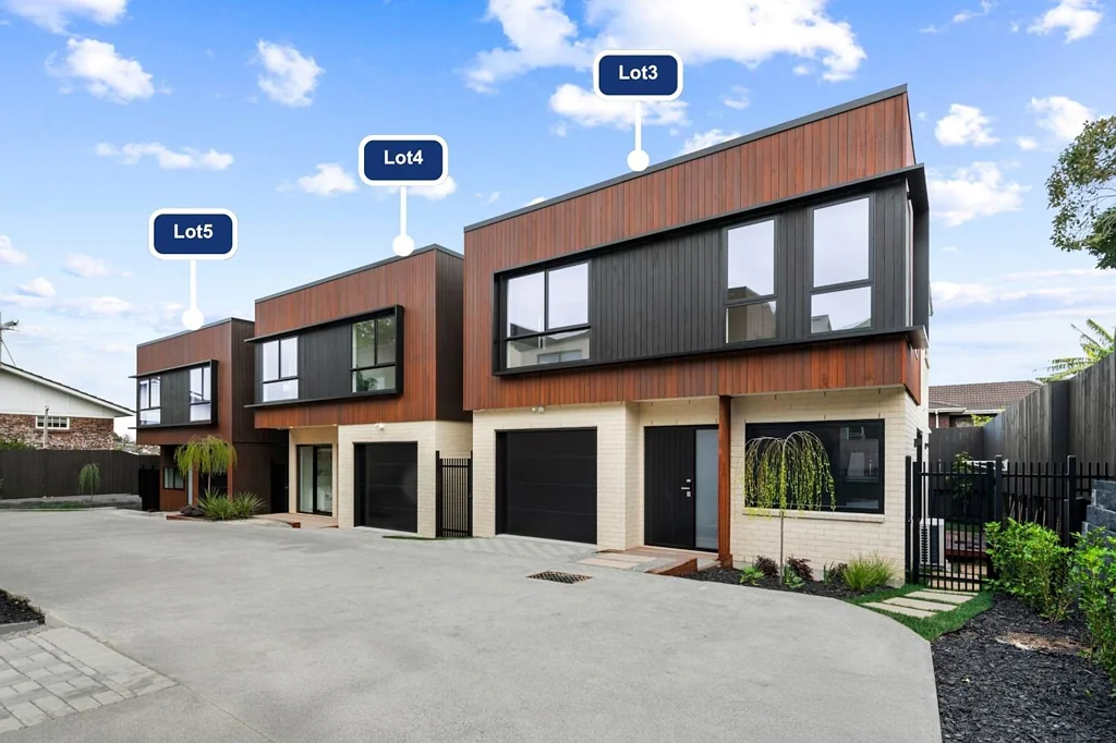 Sunnyhills 4chambre Brand-New Freehold Home – Quality & Location!