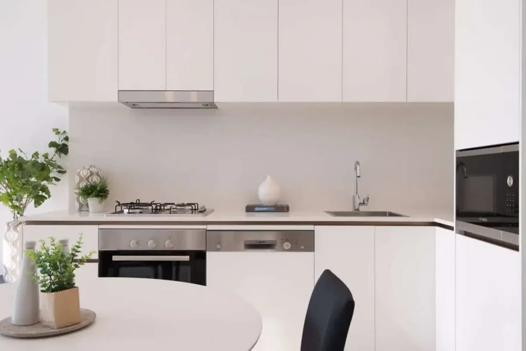 Modern 2 Bedroom Apartment in the Central Location