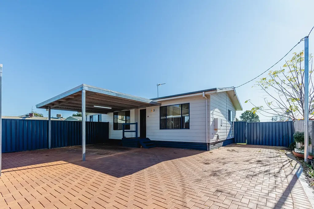 Dubbo 3침실 Designed For Living, Positioned For Growth