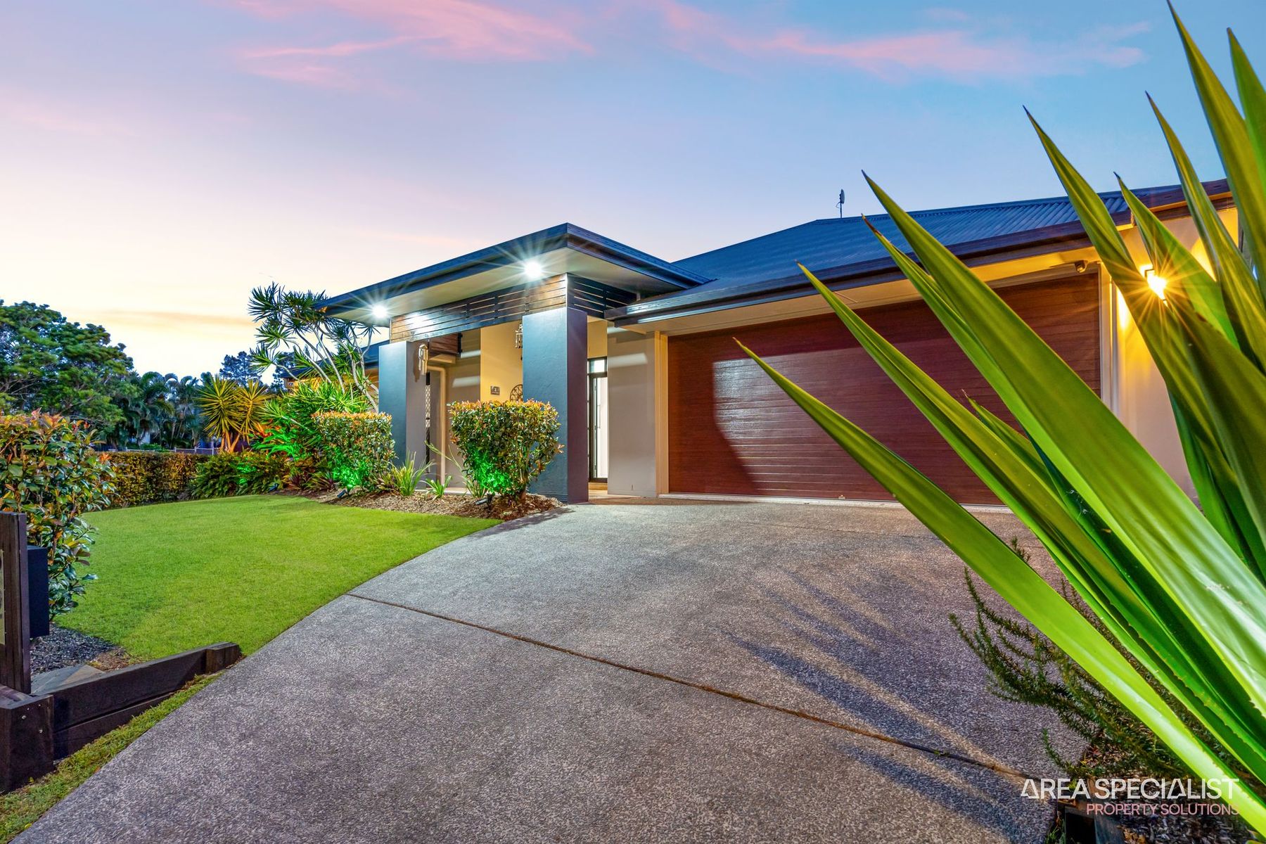 6 BELLTHORPE RD, ORMEAU QLD 4208, 0房, 0浴, House