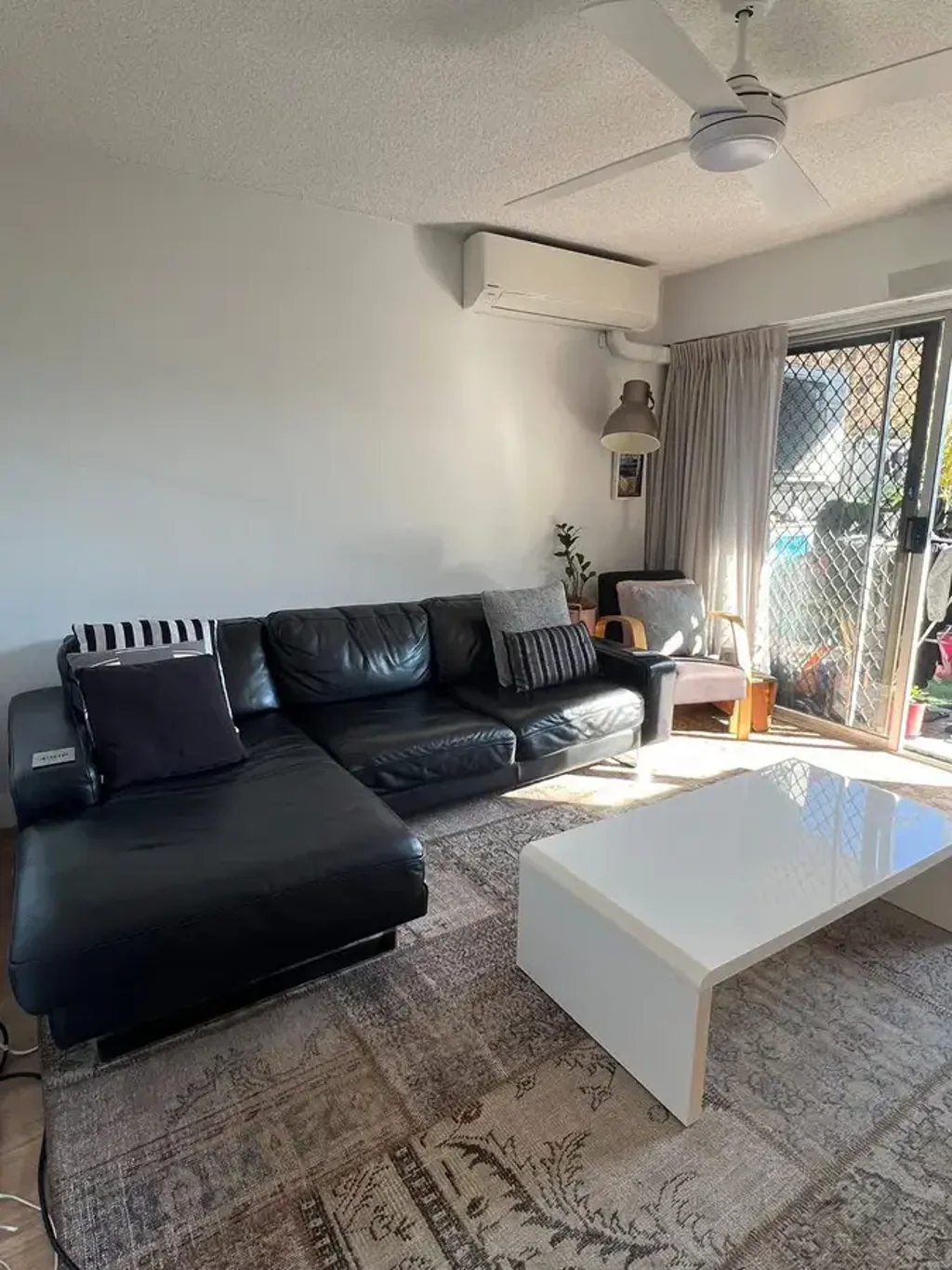 Modern Red Hill Furnished Unit