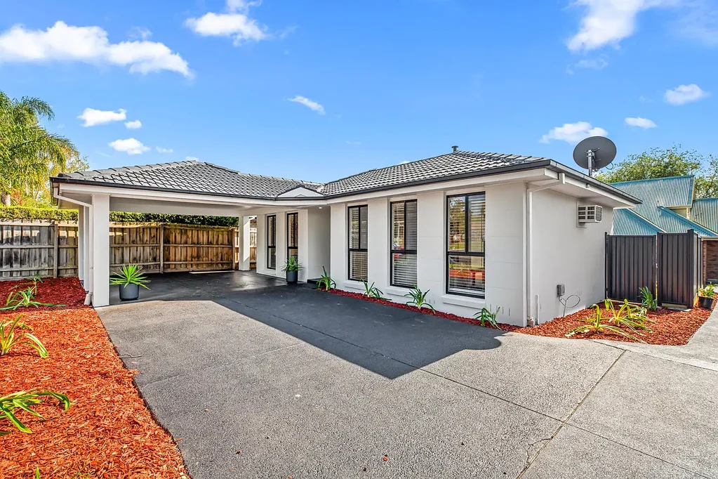 Rowville 3房  Stunningly Renovated Home