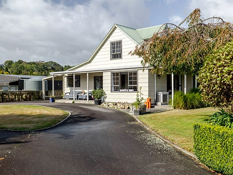 Pahiatua 4房  Peaceful and private on Paterson