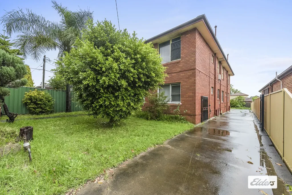 HOLDING DEPOSIT RECEIVED!