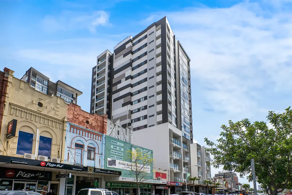 Auburn 3 Slaapkamer MODERN LIVING WITH CITY VIEWS ON LEVEL 7 - OPEN TO VIEW SATURDAY 10 TO 10.30AM