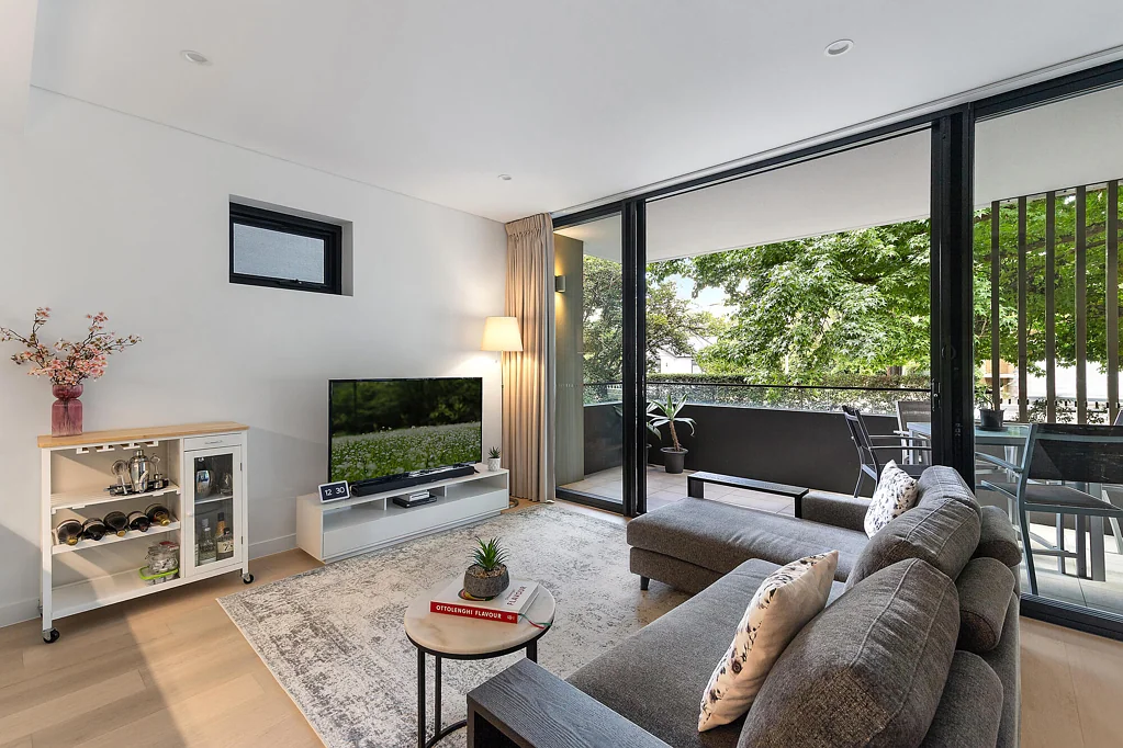 Turramurra 1ห้องนอน Sophisticated lifestyle living, moments from the centre of Turramurra