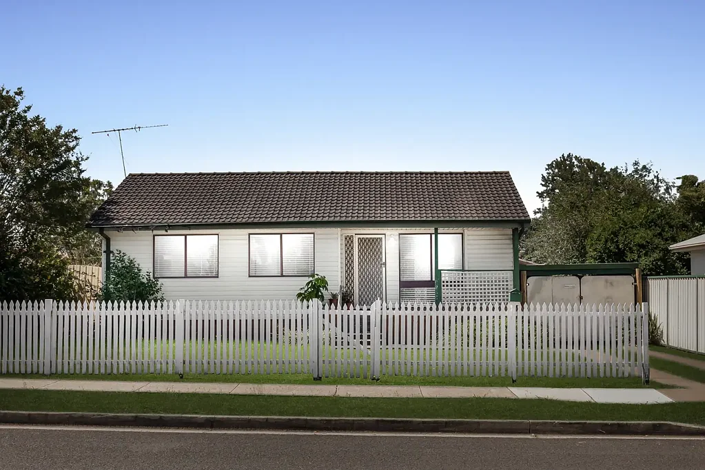 91 Chifley Street, Smithfield, NSW 2164
