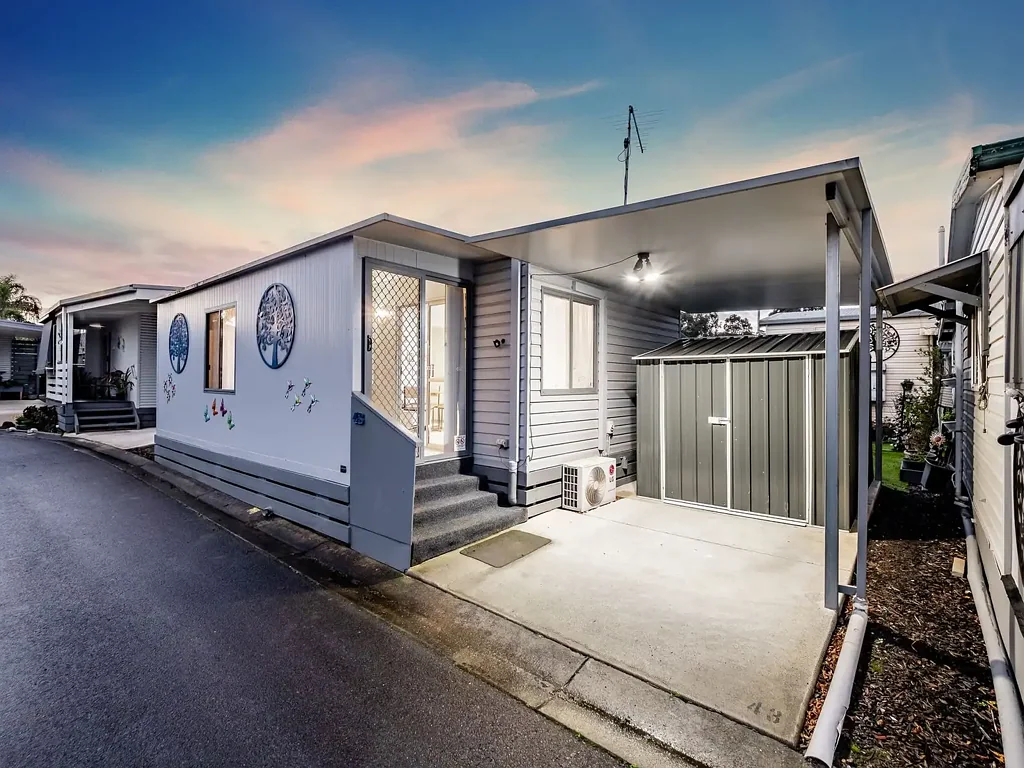 Beaconsfield 1房 探索 Blue Gum Lifestyle Village 55岁以上人士的悠闲生活 Discover Relaxed Over-55s Living in Blue Gum Lifestyle Village