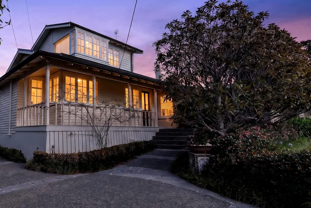 Takapuna 4房  Coastal Charm in the Heart of Takapuna