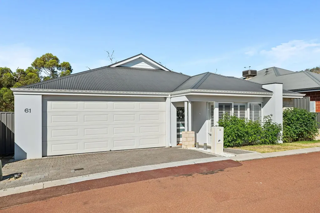 61 Onyx Road, Mount Richon, WA 6112