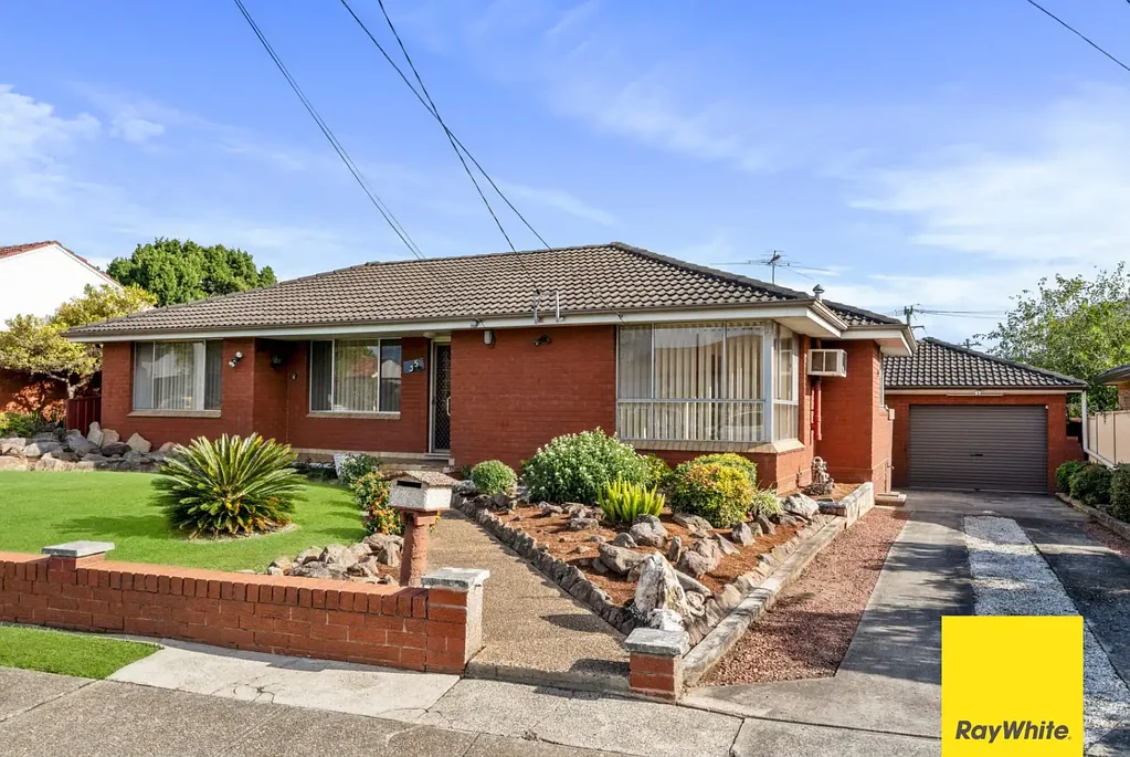 4- Bedroom Home In Lansvale