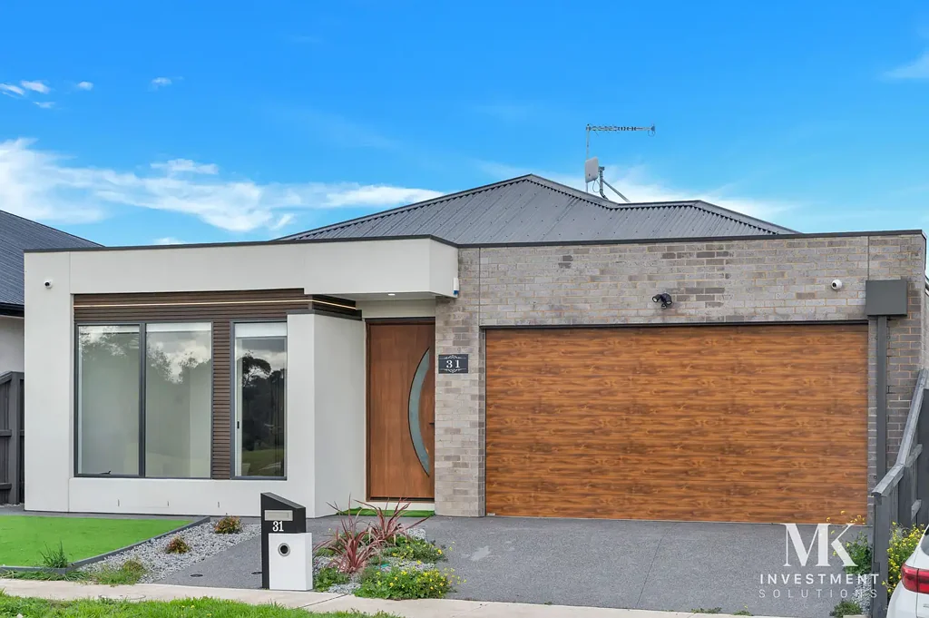 Stylish Family Living in Prime Wollert Location