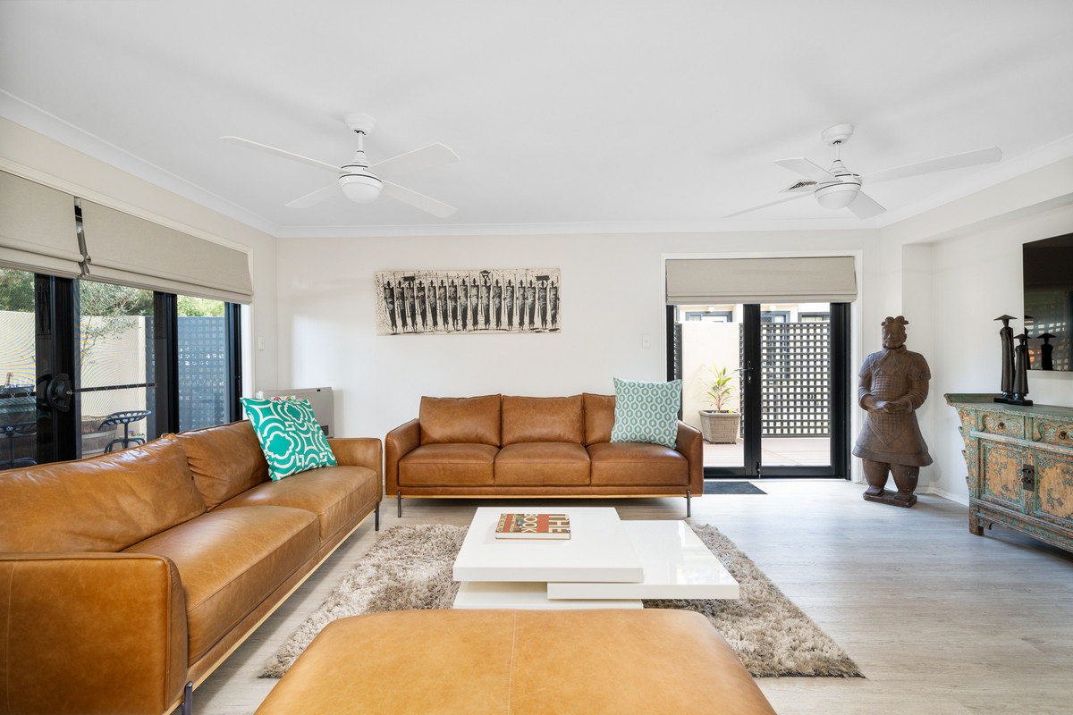 HUNTER MEWS UNIT 21 55-59 DWYER ST, NORTH GOSFORD NSW 2250, 0 Schlafzimmer, 0 Badezimmer, Townhouse