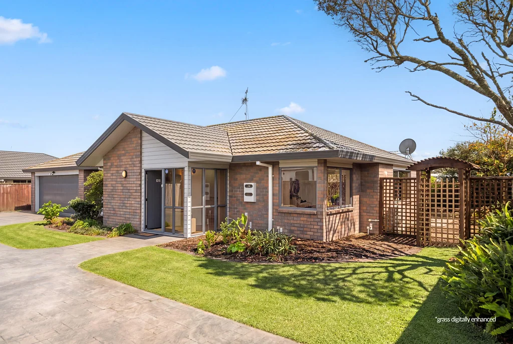Pukekohe 2Zimmer Deceased Estate, Prime Location, Room To Add Value