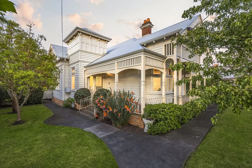Geelong 4ห้องนอน Edwardian Home on 1010m2 in heart of Geelong!