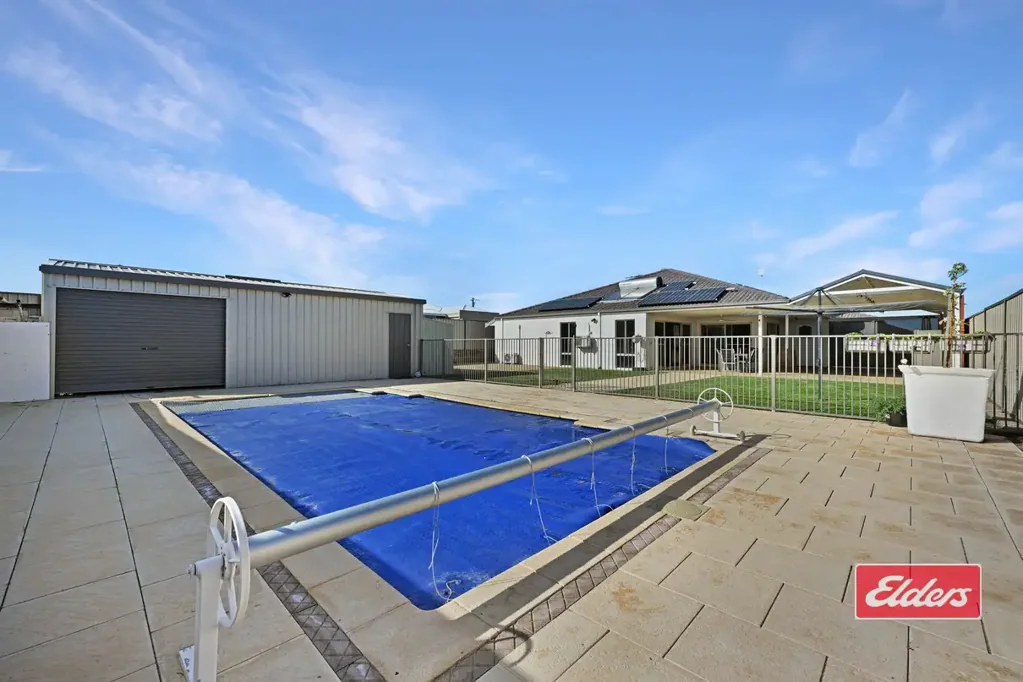 Drummond Cove 4침실 A Spacious Family Entertainer