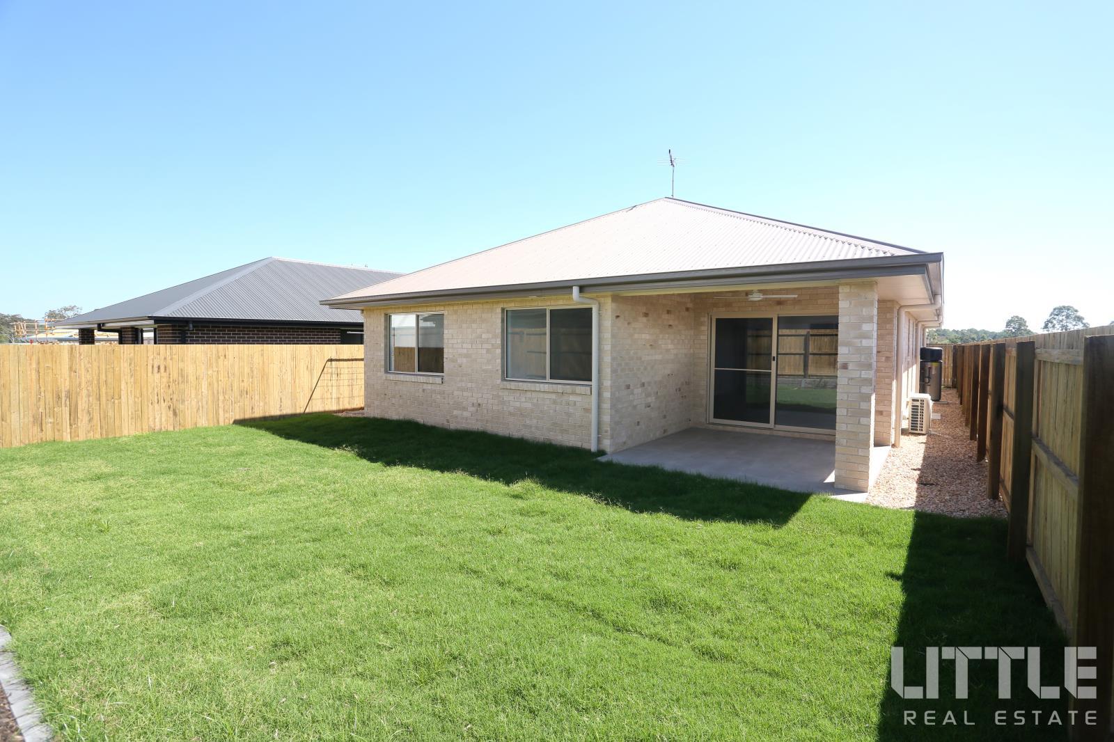 12 ELARA PDE, BURPENGARY QLD 4505, 0房, 0浴, House