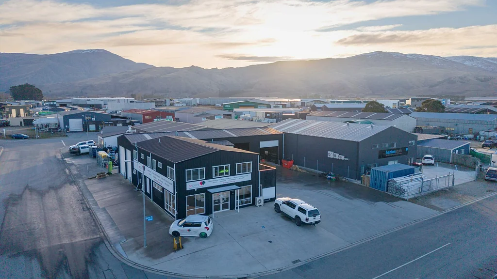 Cromwell Rare freehold investment in Cromwell