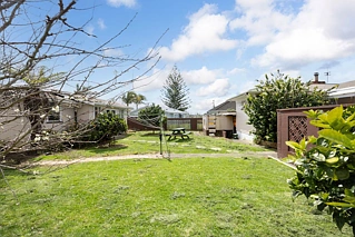 24 Vanguard Road, Kelston, Waitakere City
