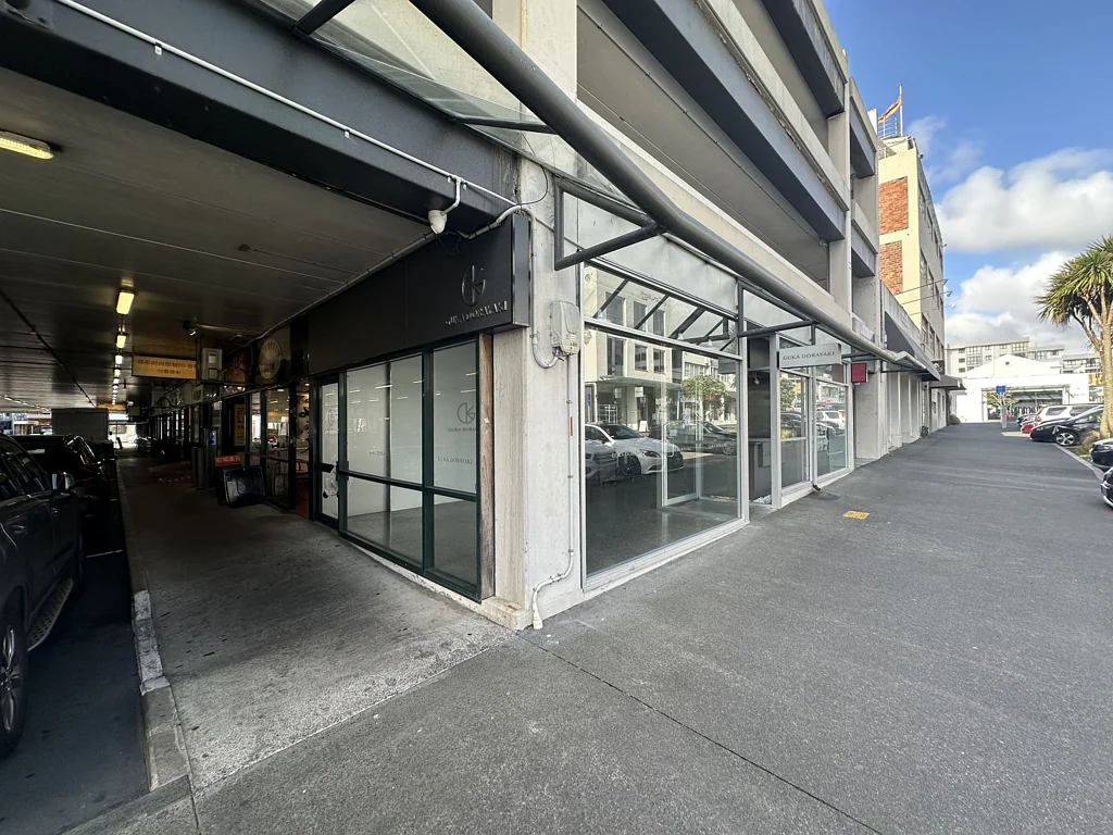 Newmarket Bite Sized Teed Street Retail
