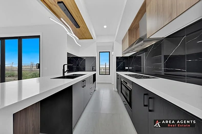Address Withheld, Beveridge, VIC 3753, 4 Bedrooms, 2 Bathrooms, House