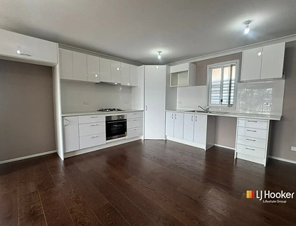 3/7 View Street, Camden, NSW 2570, 2房, 1浴, 整租独立别墅