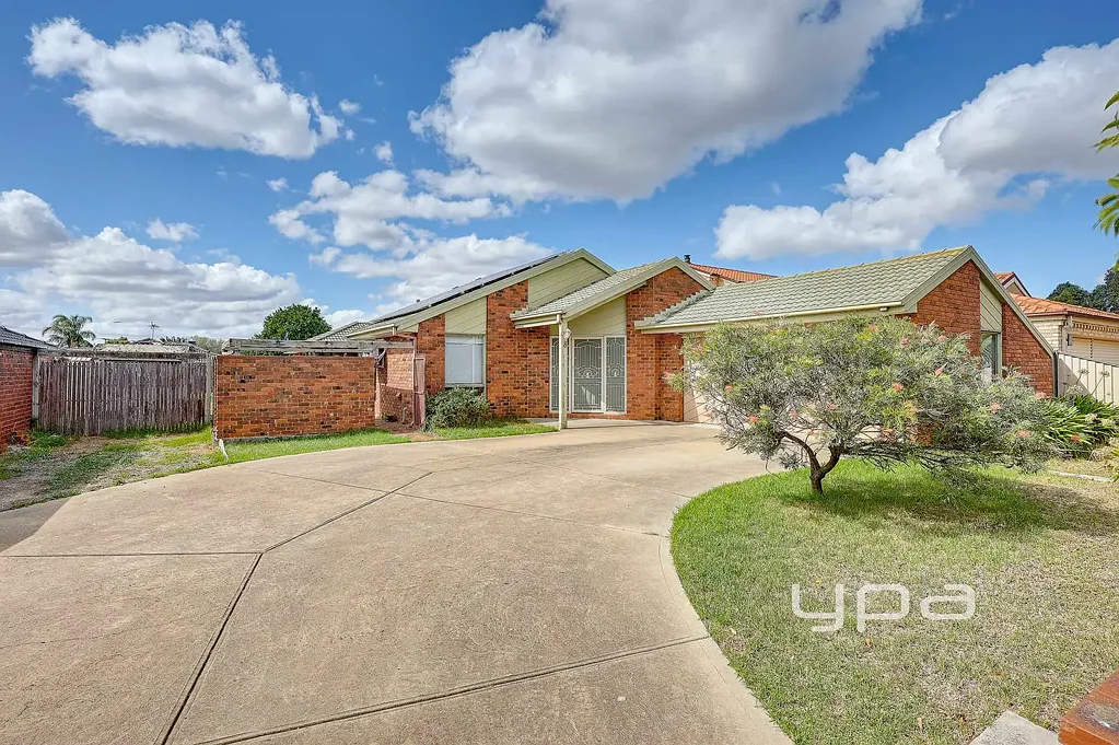 8 Chaffmill Close, Sydenham, VIC 3037