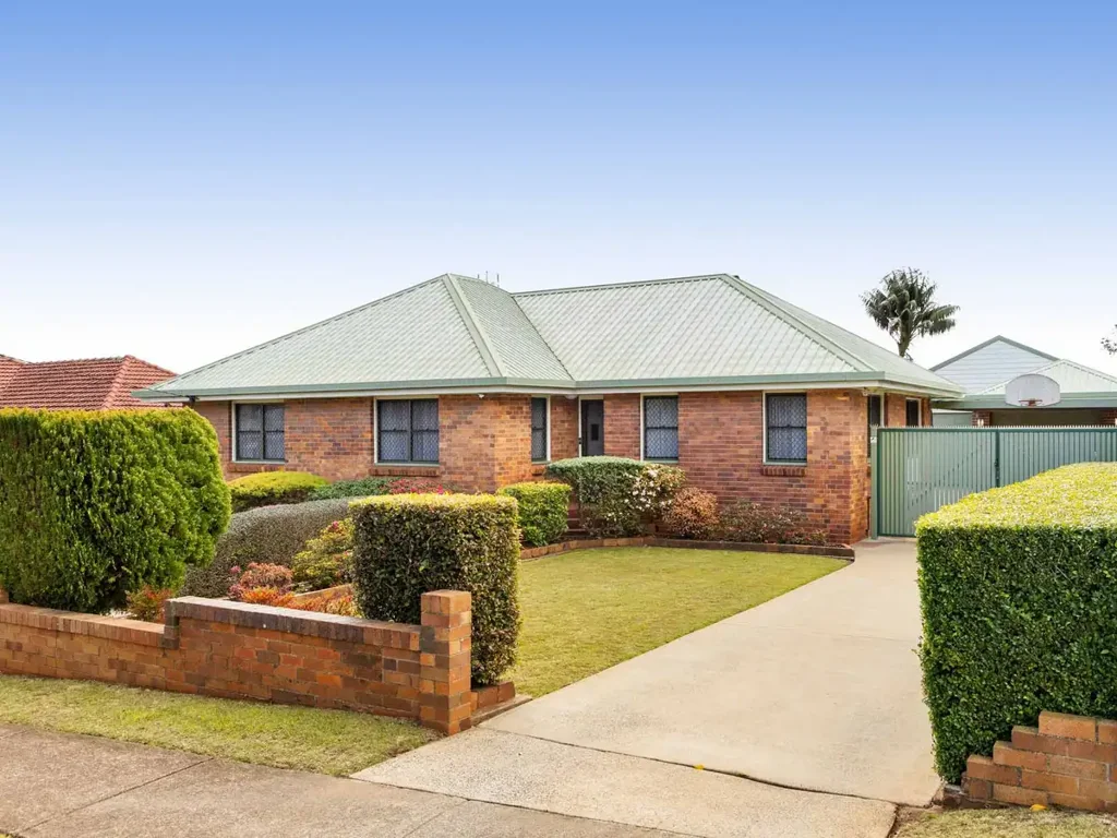 South Toowoomba 4 Slaapkamer Charming South Toowoomba Home Which Has It All!